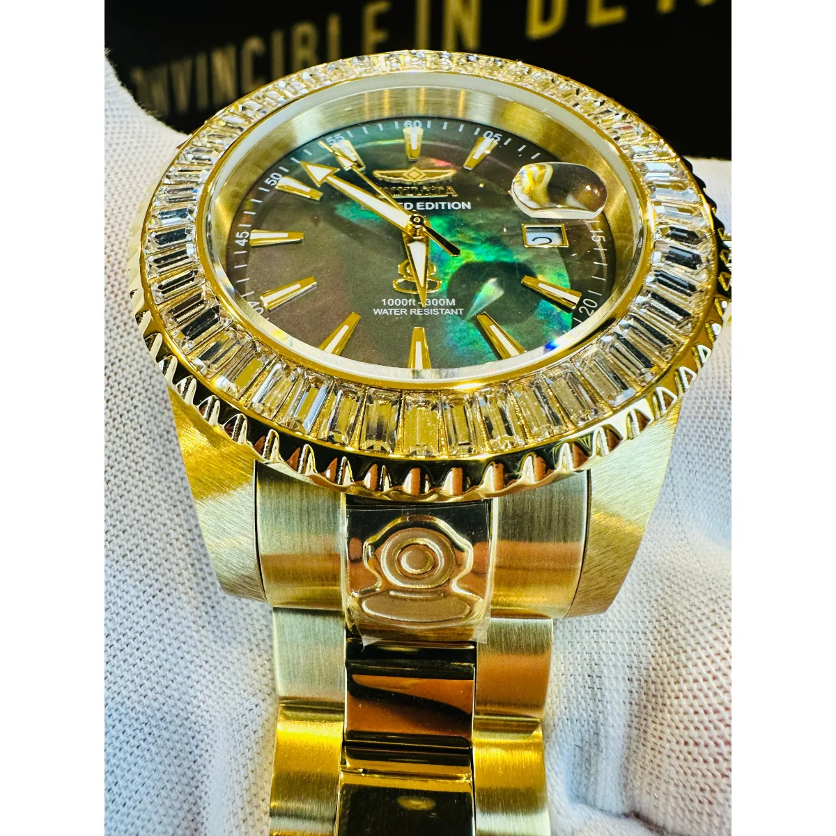 Invicta Grand Diver Automatic Men's Watch w/ Mother of Pearl Dial - 47mm. Gold (44315) 4 Invicta Grand Diver Automatic Men's Watch w/ Mother of Pearl Dial - 47mm. Gold (44315)